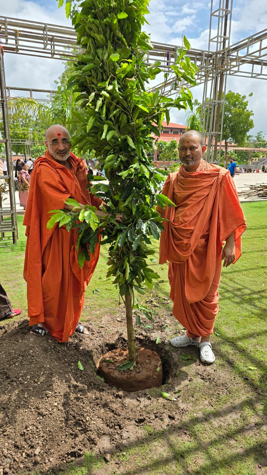 26-07-2024 Vruxa Ropan - Image 2